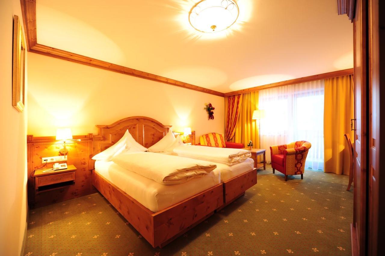 Hotel Max Зерфаус Екстериор снимка