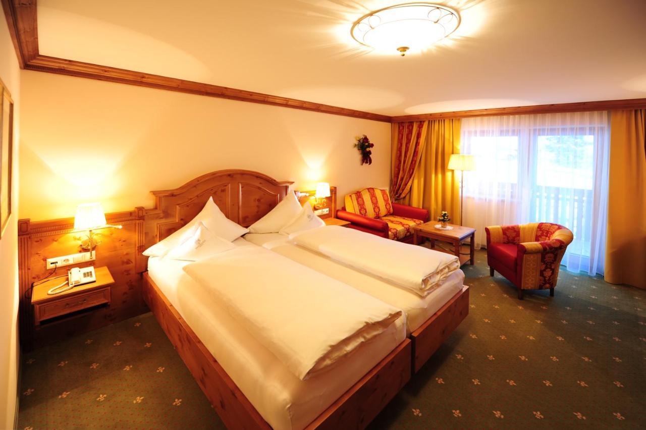 Hotel Max Зерфаус Екстериор снимка