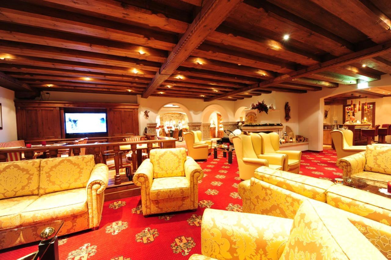 Hotel Max Зерфаус Екстериор снимка