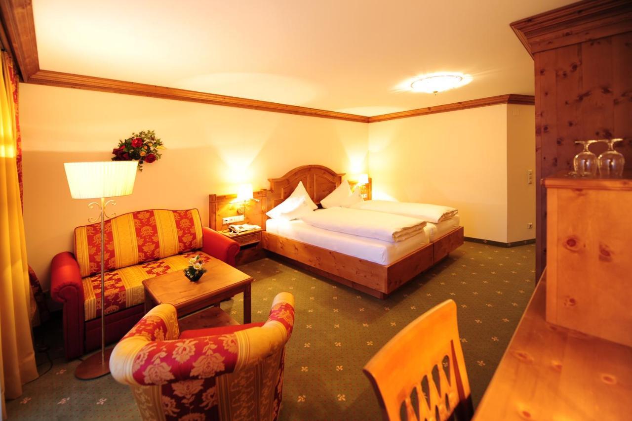 Hotel Max Зерфаус Екстериор снимка