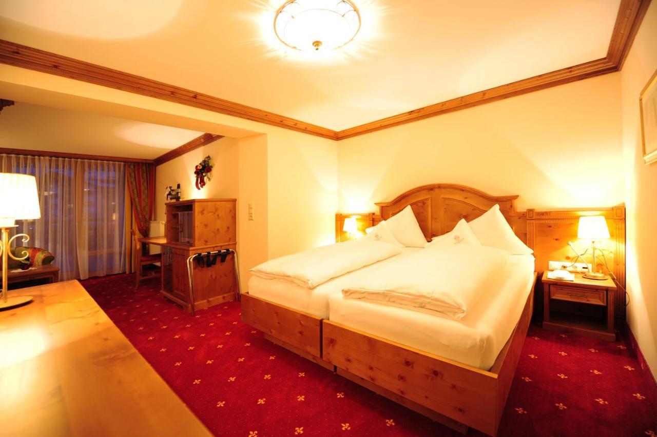 Hotel Max Зерфаус Екстериор снимка