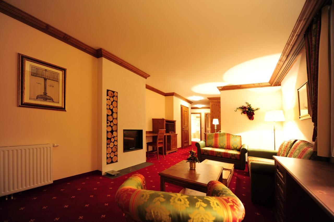 Hotel Max Зерфаус Екстериор снимка