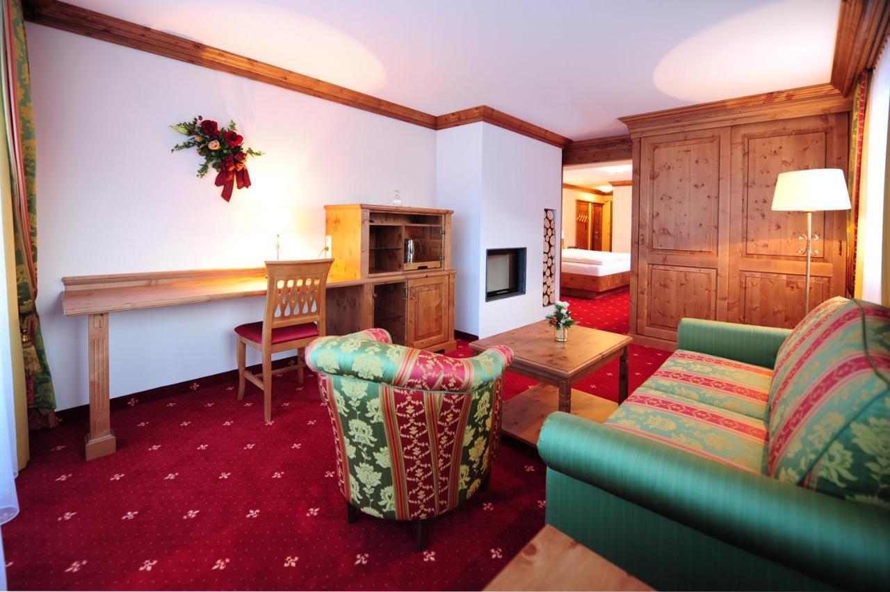 Hotel Max Зерфаус Екстериор снимка