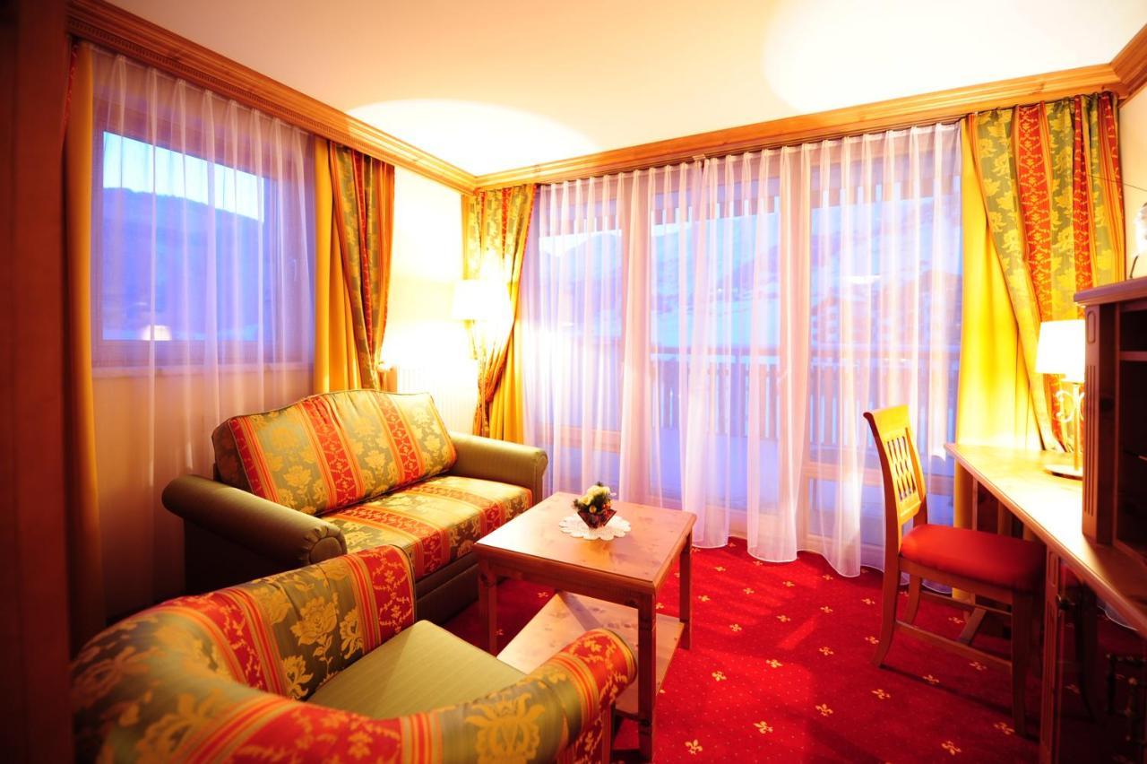 Hotel Max Зерфаус Екстериор снимка