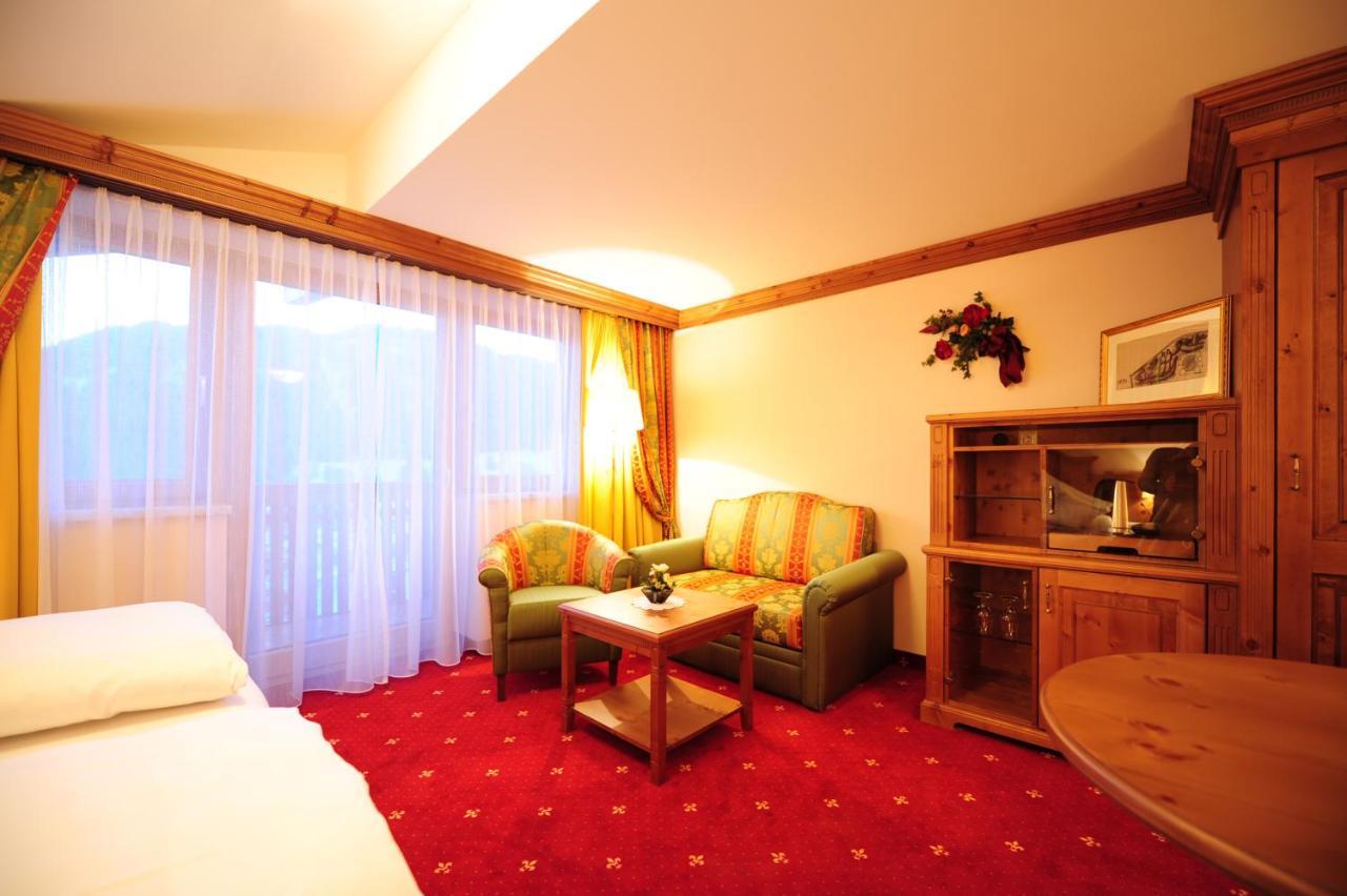 Hotel Max Зерфаус Екстериор снимка