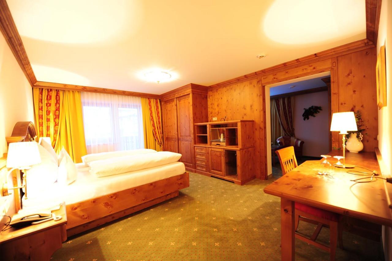 Hotel Max Зерфаус Екстериор снимка